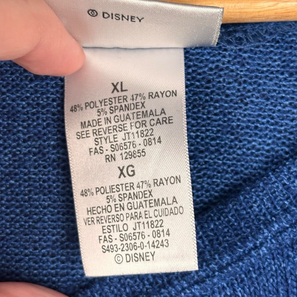 Disney Parks Mickey Mouse Winter Hat Blue Sweater – Sz XL (Excellent Condition) - Picture 5 of 9